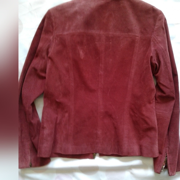 Jacket - Picture 5 of 6